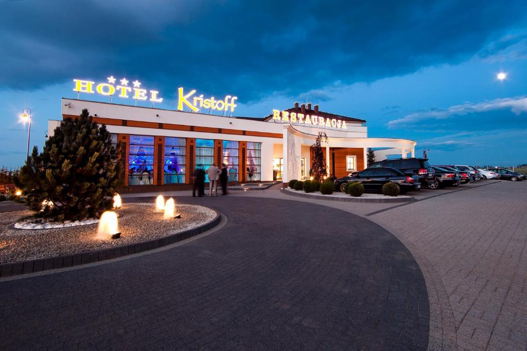 Hotel Kristoff Łaszków Exteriör bild
